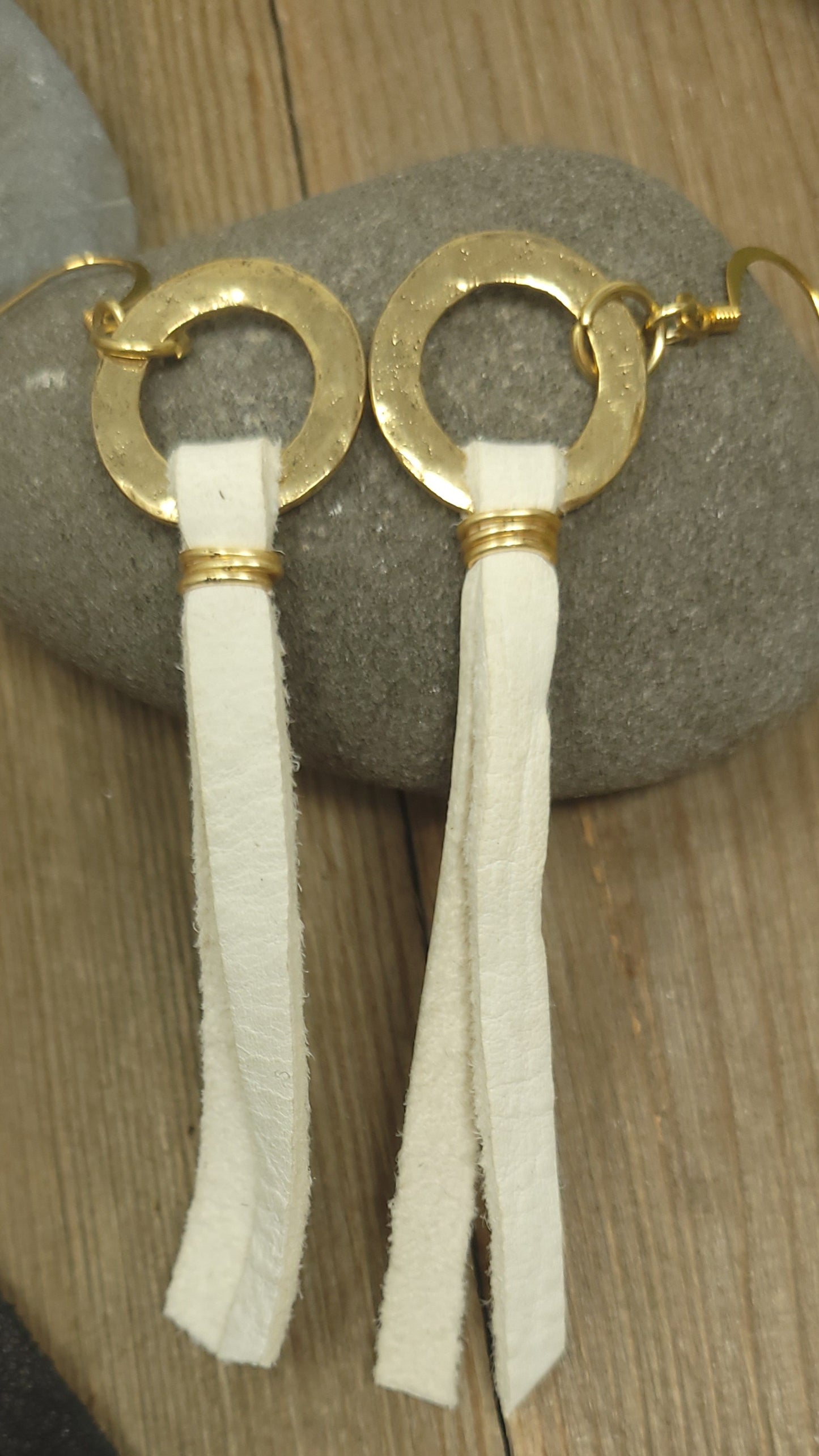 Leather tassel earrings in 4 colors