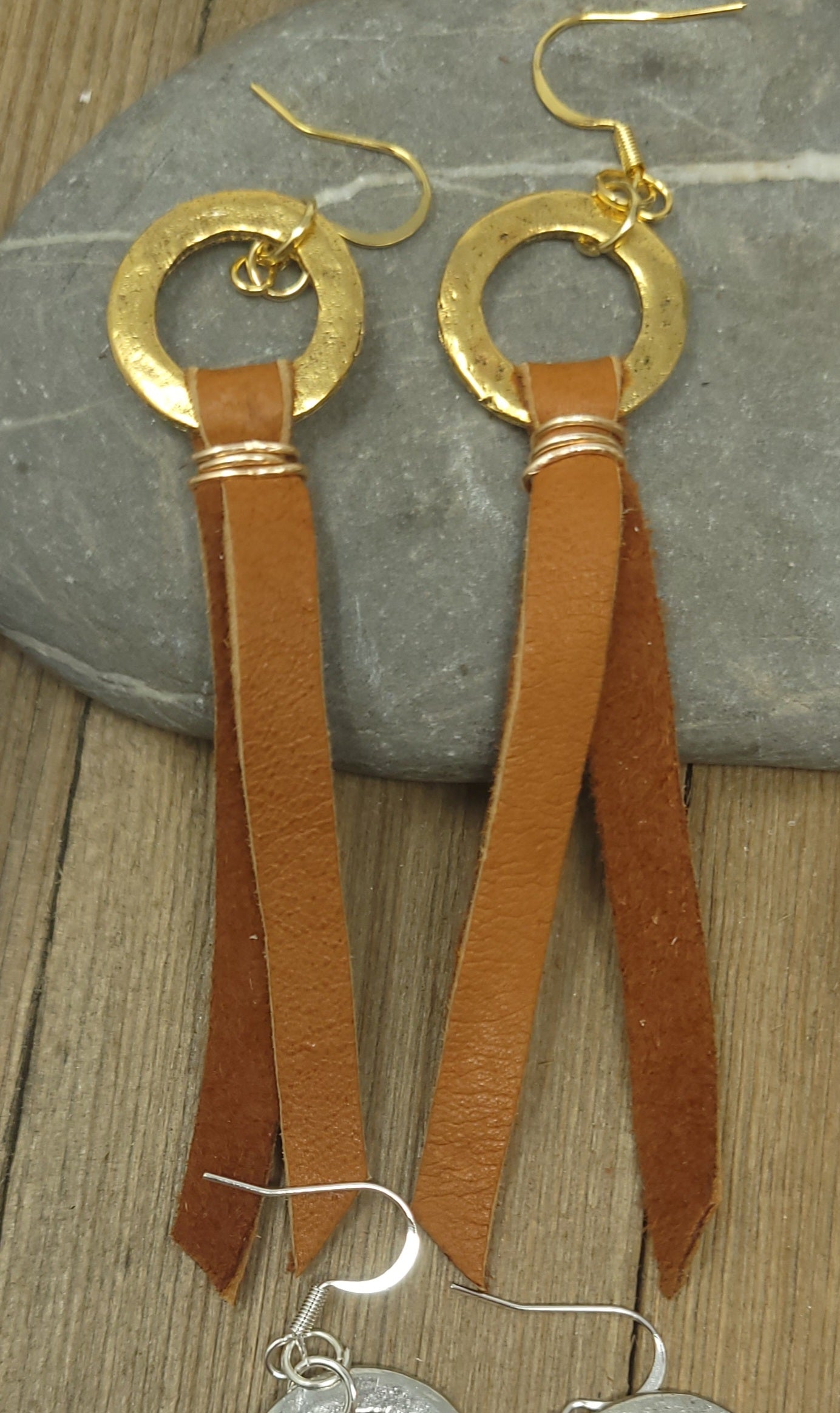 Leather tassel earrings in 4 colors